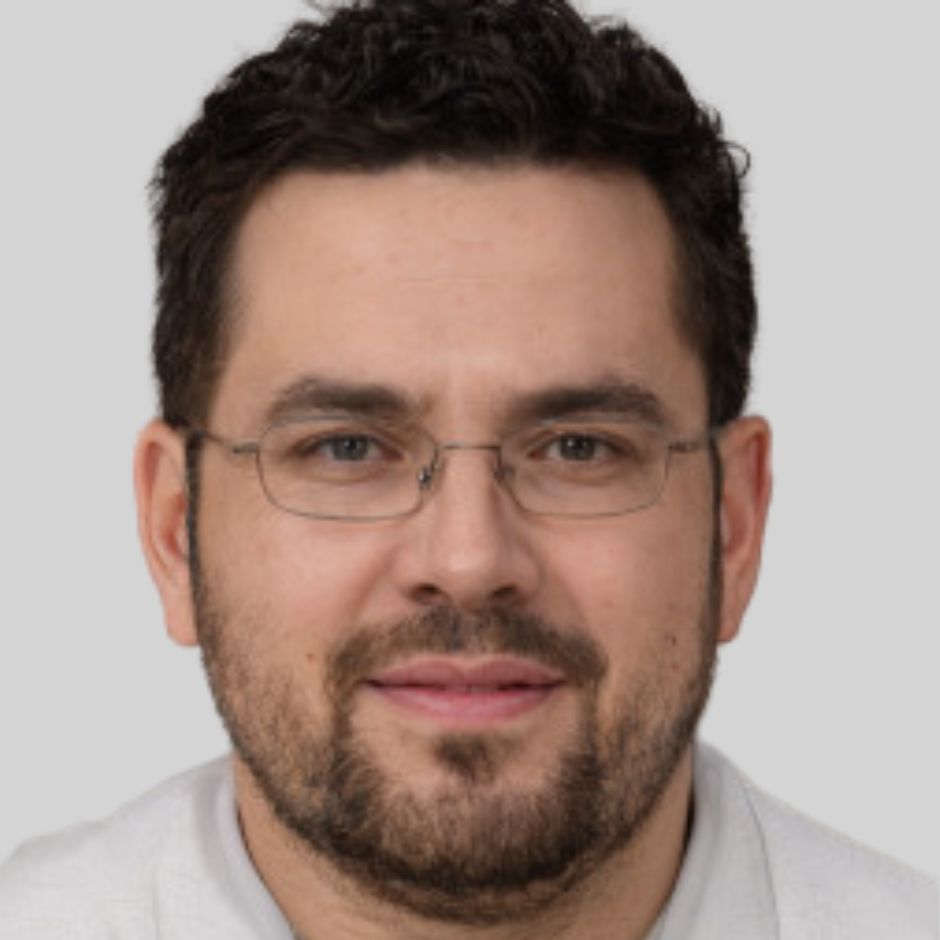Luis Hernández