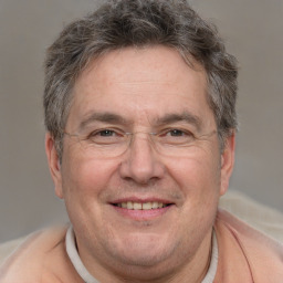 Carlos Ramírez